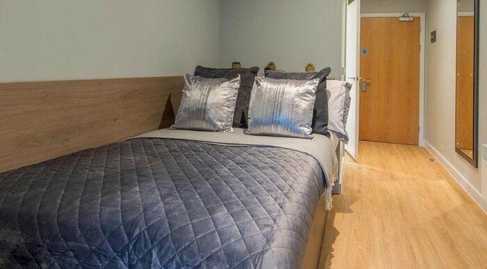 1 Bedroom Flat To Rent In Belgrave Street, Leeds, LS2