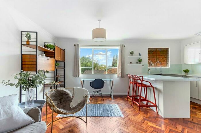 1 Bedroom Apartment To Rent In Aberdeen Park, London, N5