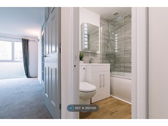 1 Bedroom Flat To Rent In Southcote Road, Reading, RG30