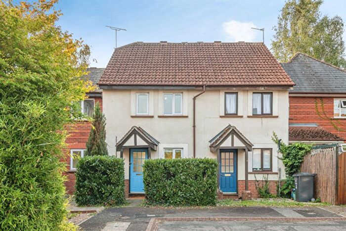 3 Bedroom Terraced House For Sale In Wesley Close, Taunton, TA1