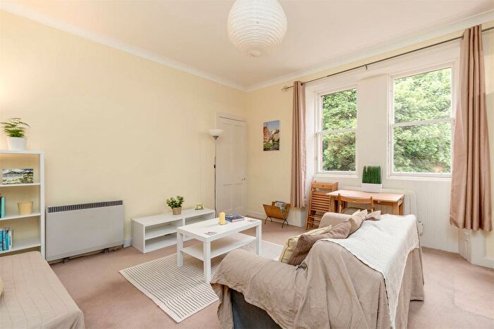 1 Bedroom Flat For Sale In Dean Path Buildings, Dean Village, Edinburgh, EH4