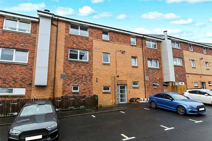 2 Bedroom Flat For Sale In Cadzow Bridge Square, Hamilton, South Lanarkshire, ML3