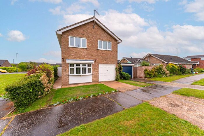 4 Bedroom Detached House For Sale In Smiths Lane, Fakenham, NR21