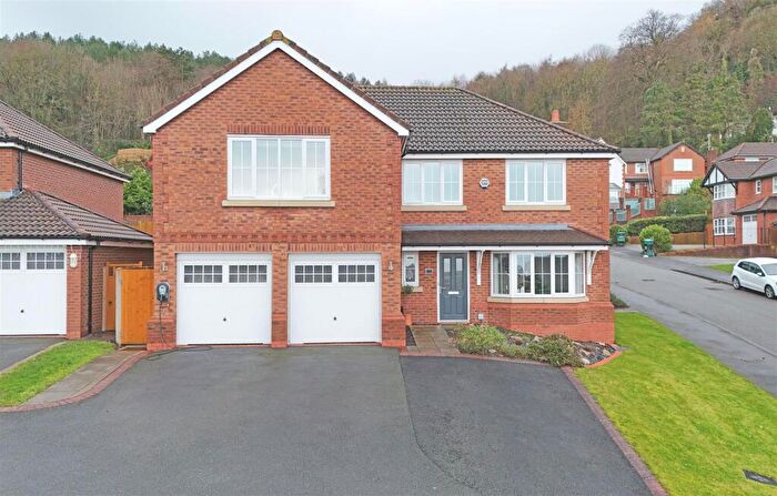 5 Bedroom Detached House For Sale In Lon Y Berllan, Abergele, Conwy, LL22