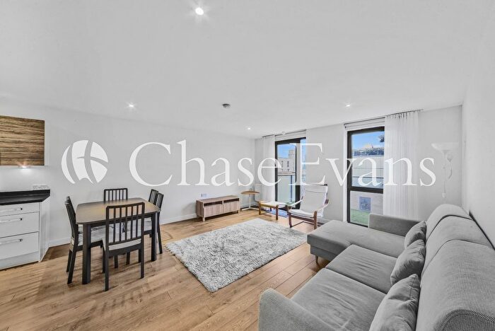 2 Bedroom Flat For Sale In Pasmore Court, New Festival Avenue, Poplar, London, E14