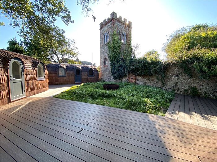 5 Bedroom Terraced House For Sale In Twitten Way, Worthing, West Sussex, BN14