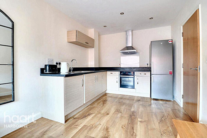 2 Bedroom Apartment To Rent In Camden Village, Jewellery Quarter, B1