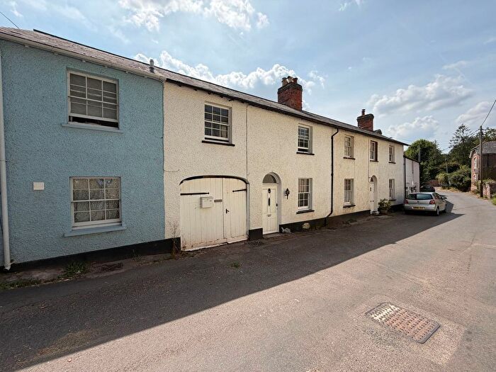 3 Bedroom Cottage To Rent In The Street, West Monkton, Taunton, TA2