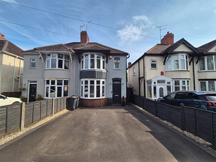 3 Bedroom Semi-Detached House For Sale In Kingsbridge Road, Nuneaton, CV10