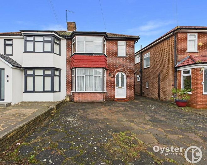 3 Bedroom Semi Detached House For Sale In Ladycroft Walk, Stanmore, HA7