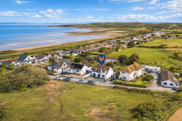 4 Bedroom Detached House For Sale In Sand Farm Lane, Kewstoke, Weston-Super-Mare, BS22