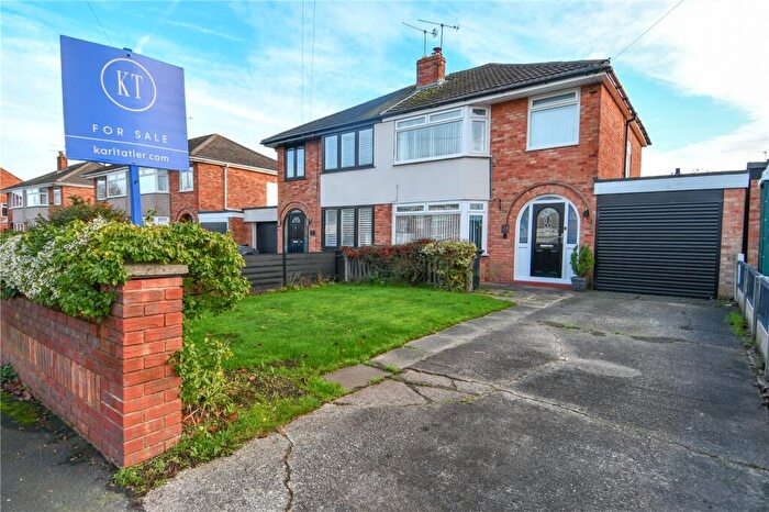 3 Bedroom Semi-Detached House For Sale In Kendal Drive, Great Sutton, Ellesmere Port, CH66