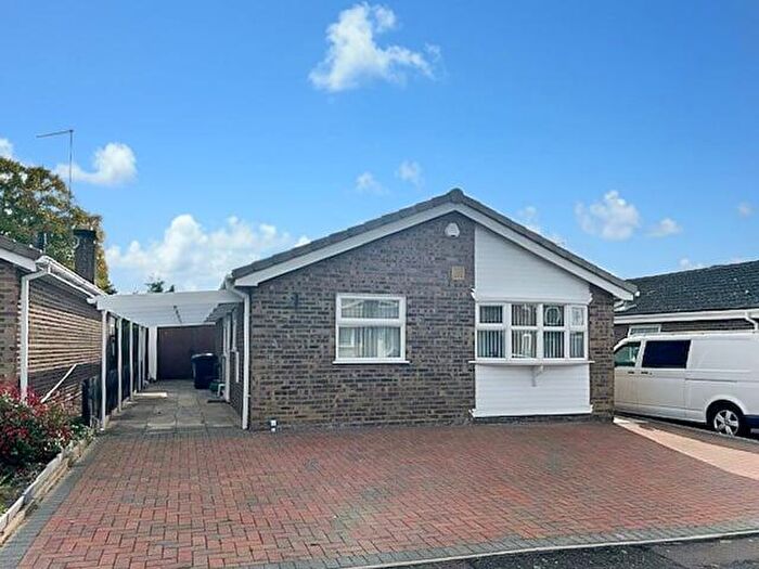 2 Bedroom Bungalow For Sale In Reynard Way, Kingsthorpe, Northampton, NN2
