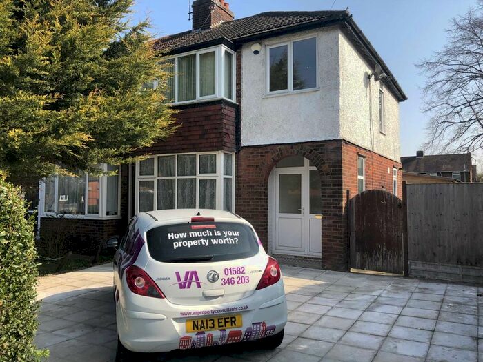 3 Bedroom Property To Rent In Hart Lane, Stanmore, LU2