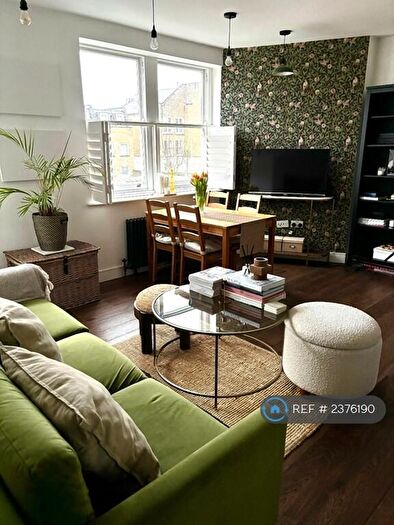 1 Bedroom Flat To Rent In Balls Pond Road, London, N1