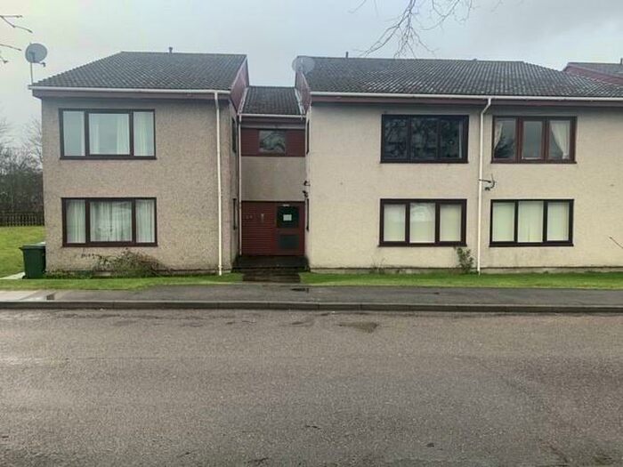 1 Bedroom Apartment To Rent In Hilton Court, Inverness, IV2