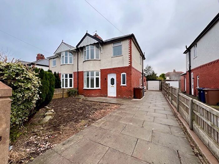 3 Bedroom Semi-Detached House To Rent In Crookings Lane, Penwortham, Preston, PR1