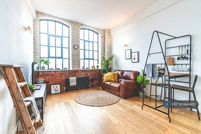 1 Bedroom Flat To Rent In Norfolk Place, Bristol, BS3