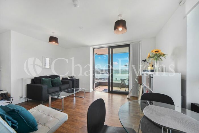 1 Bedroom Flat To Rent In Connaught Heights, Waterside Park, Royal Docks, E16