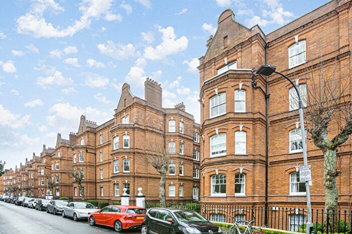 2 Bedroom Flat To Rent In Quain Mansions, Queen's Club Gardens, W14