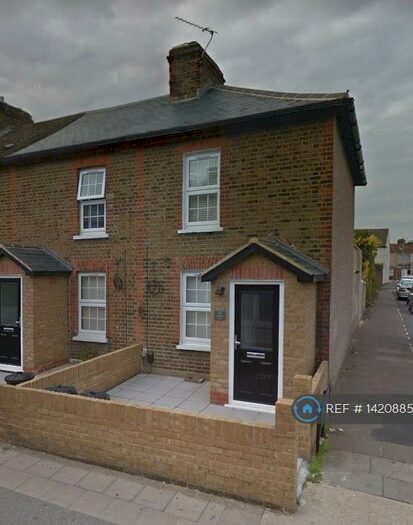 2 Bedroom End Of Terrace House To Rent In Tanners Lane, Ilford, IG6