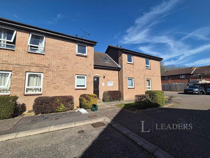 Studio To Rent In Mearns Place, Chelmer Village, Chelmsford, CM2