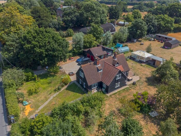 3 Bedroom Detached House For Sale In Chapel Road, Beaumont, Clacton-On-Sea, CO16