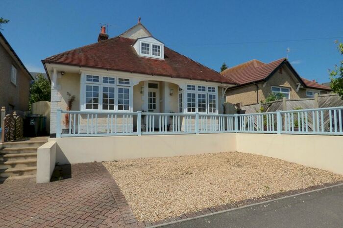 3 Bedroom Bungalow To Rent In Churchfield, Oakdale, BH15