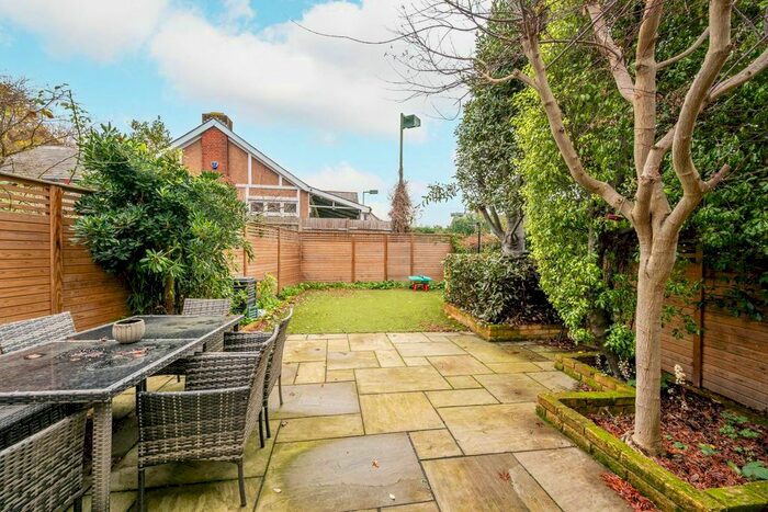 4 Bedroom Terraced House To Rent In Southdean Gardens, Southfields, London, SW19