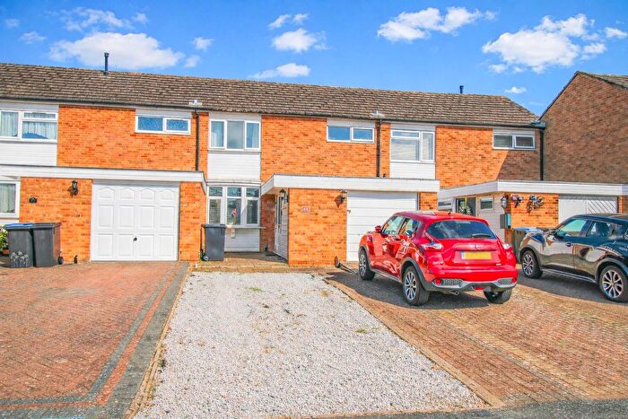 3 Bedroom Terraced House For Sale In Paddock Mead, Harlow, CM18