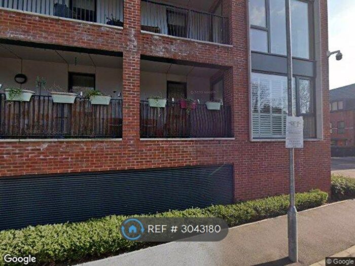 1 Bedroom Flat To Rent In Ottoman Court, Barnet, EN4