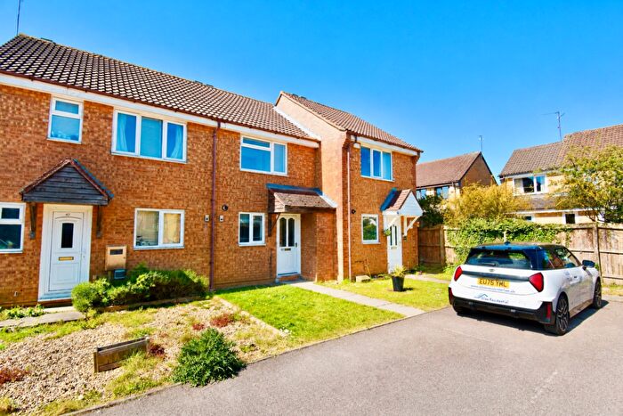 2 Bedroom Terraced House To Rent In Mill Meadow, Northampton, NN2
