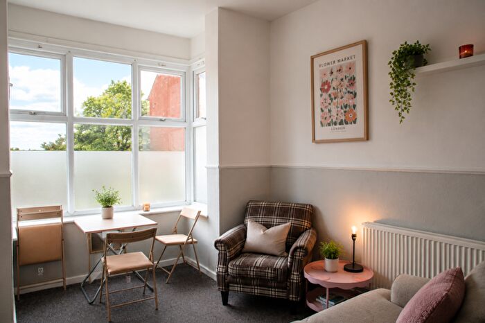 1 Bedroom Flat To Rent In Peel Street, Kingston Upon Hull, HU3