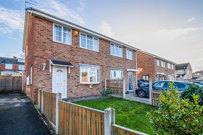 3 Bedroom Semi Detached House For Sale In Redruth Drive, Normanton, WF6