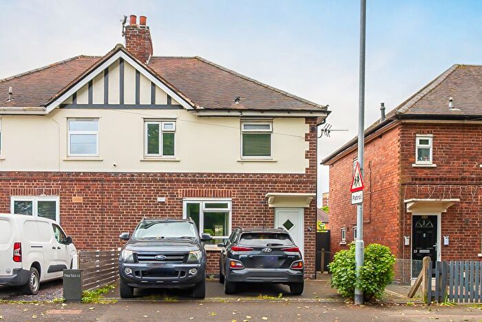 3 Bedroom Semi Detached House For Sale In Moor Street, Tamworth, B79