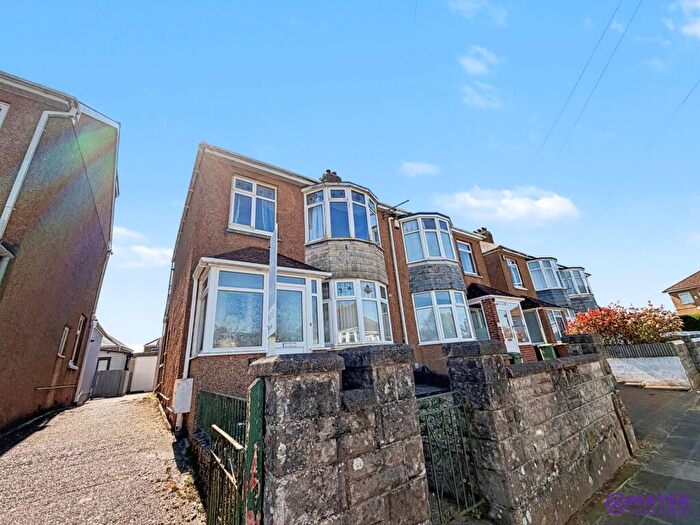 3 Bedroom Semi Detached House For Sale In Waverley Road, Plymouth, PL5