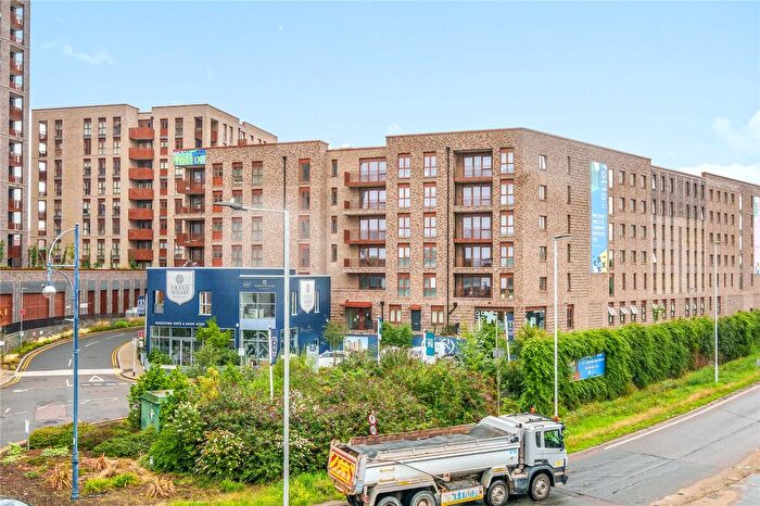 2 Bedroom Flat To Rent In Fresh Wharf Road, Barking, Essex, IG11