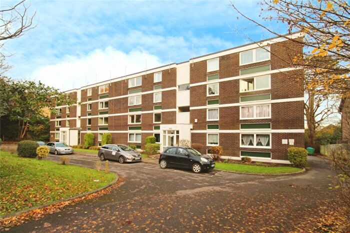 2 Bedroom Apartment To Rent In Elm Close, Bassett, SO16