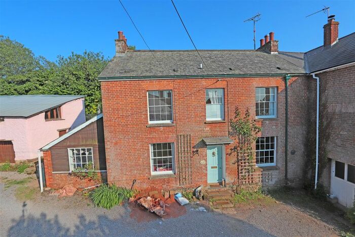4 Bedroom Semi-Detached House For Sale In Dulford, Cullompton, EX15