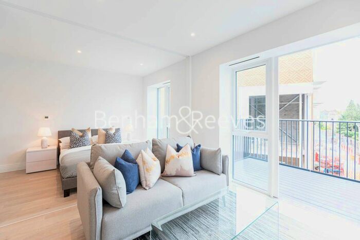 1 Bedroom Flat To Rent In Filmworks Walk, Ealing, W5