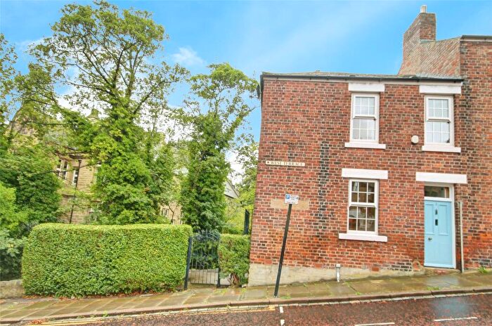 2 Bedroom End Of Terrace House For Sale In West Terrace, Durham City, DH1