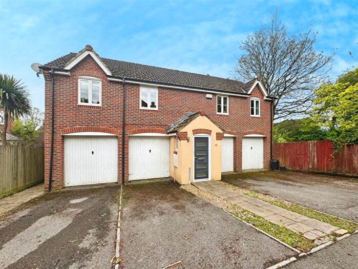 2 Bedroom Coach House For Sale In Bigstone Meadow, Tutshill, Chepstow, NP16