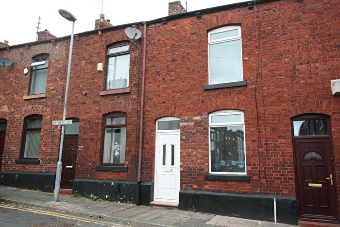 3 Bedroom Terraced House For Sale In Chapel Street, Audenshaw, Manchester, Lancashire, M34