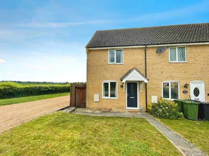 2 Bedroom End Of Terrace House For Sale In Old Feltwell Road, Methwold, IP26