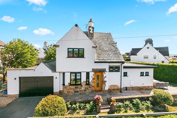 3 Bedroom Detached House For Sale In Southway, Manor Park, Burley In Wharfedale, Ilkley, LS29