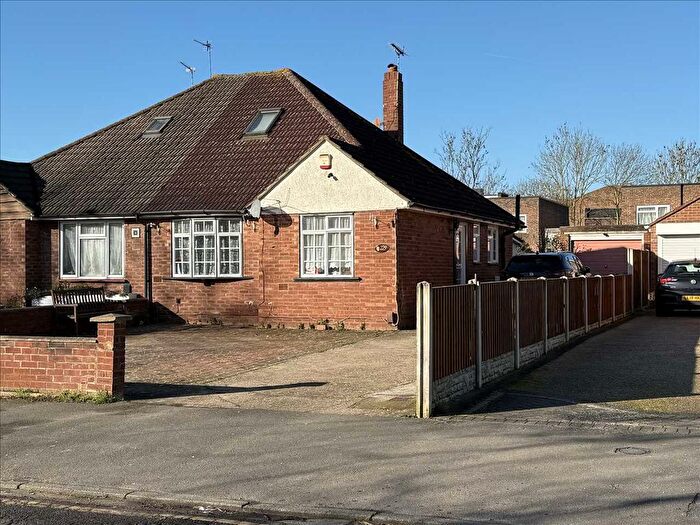 4 Bedroom Bungalow For Sale In Clare Road, Stanwell, TW19