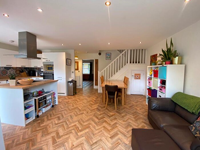 4 Bedroom Detached House For Sale In Orchard Place, Sandbach, CW11