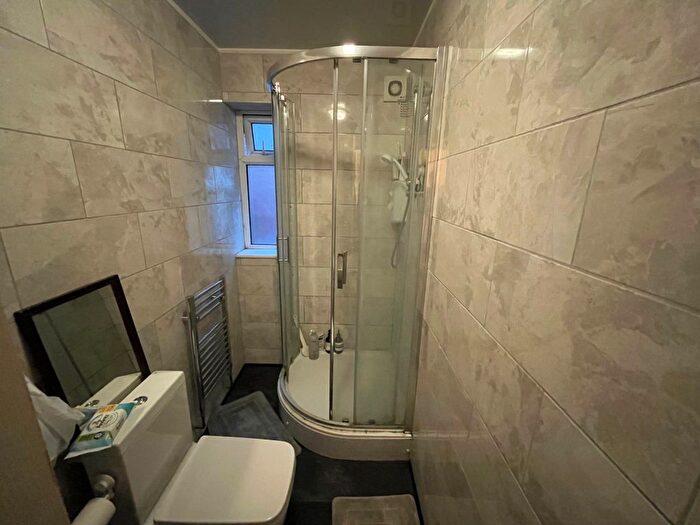 2 Bedroom Flat To Rent In Flat, Welbeck Avenue, Southampton, SO17