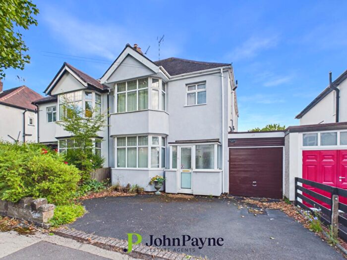 3 Bedroom Semi Detached House For Sale In Rochester Road, Earlsdon, Coventry, CV5