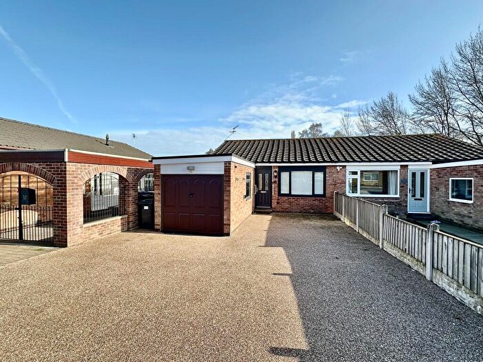 2 Bedroom Semi-Detached Bungalow For Sale In Roxby Close, Bessacarr, Doncaster, DN4